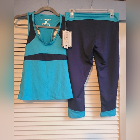 I Sport Activewear set size medium - Picture 1 of 5